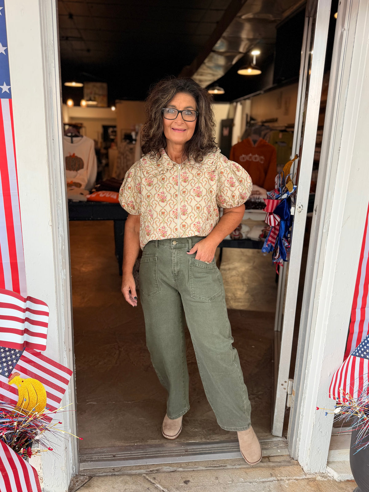 Olive Square Pocket Barrel Jean