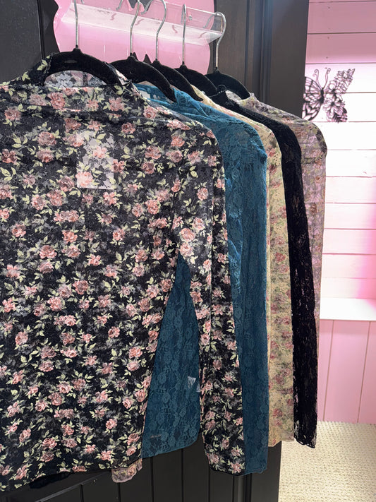 Lace Floral Undershirts