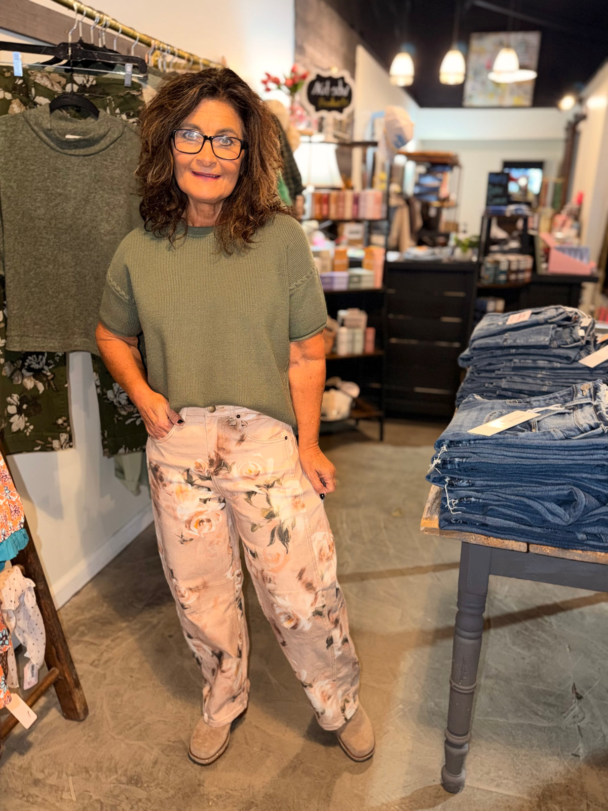 Retro Floral Relaxed Barrel Jean